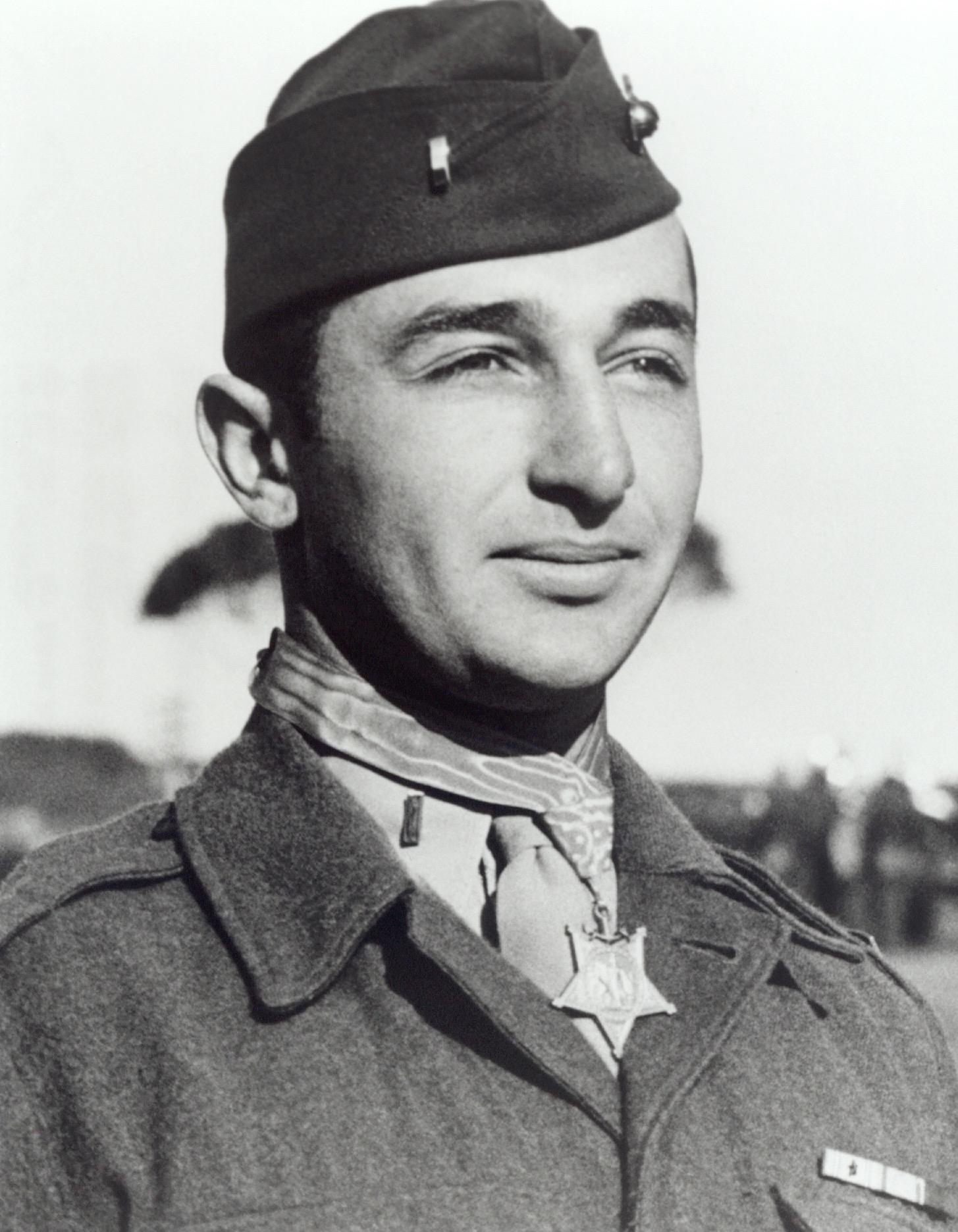 <p>https://www.mcu.usmc.mil/historydivision/Pages/Medal%20of%20Honor/WorldWar2_1941-1945.aspx</p>